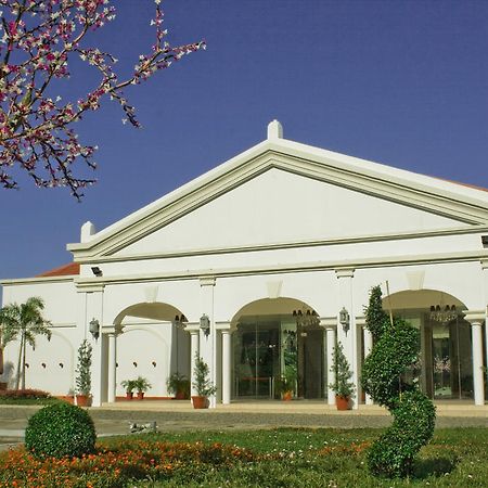 Ilocos Norte Hotel & Convention Center Laoag Eksteriør bilde