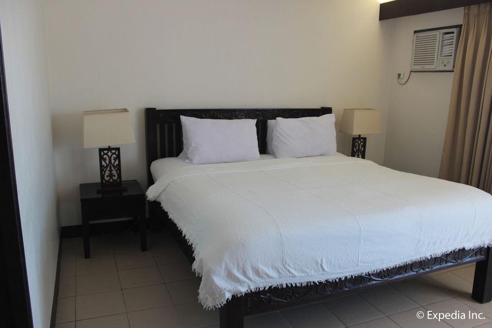 Ilocos Norte Hotel & Convention Center Laoag Eksteriør bilde