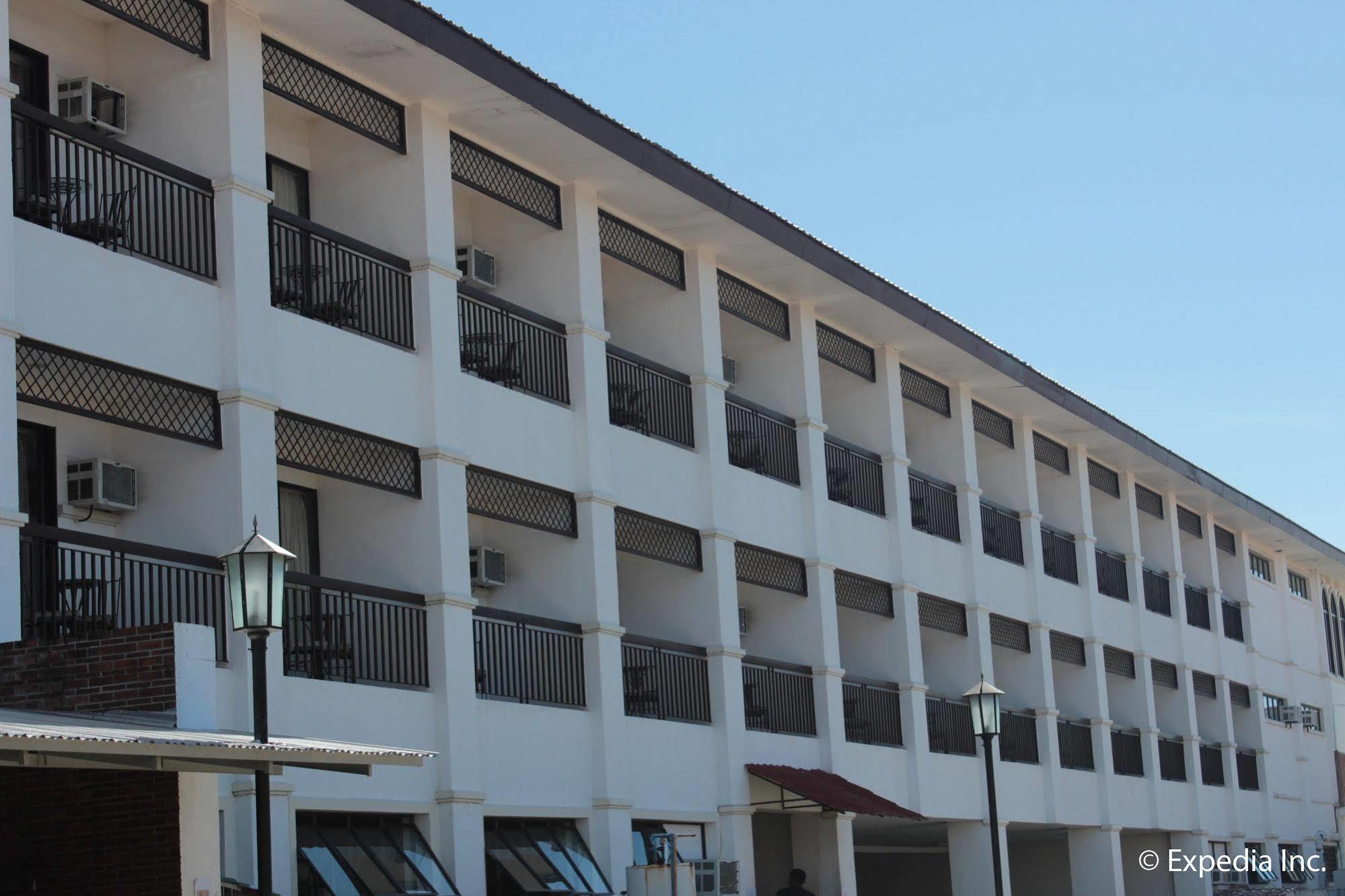 Ilocos Norte Hotel & Convention Center Laoag Eksteriør bilde